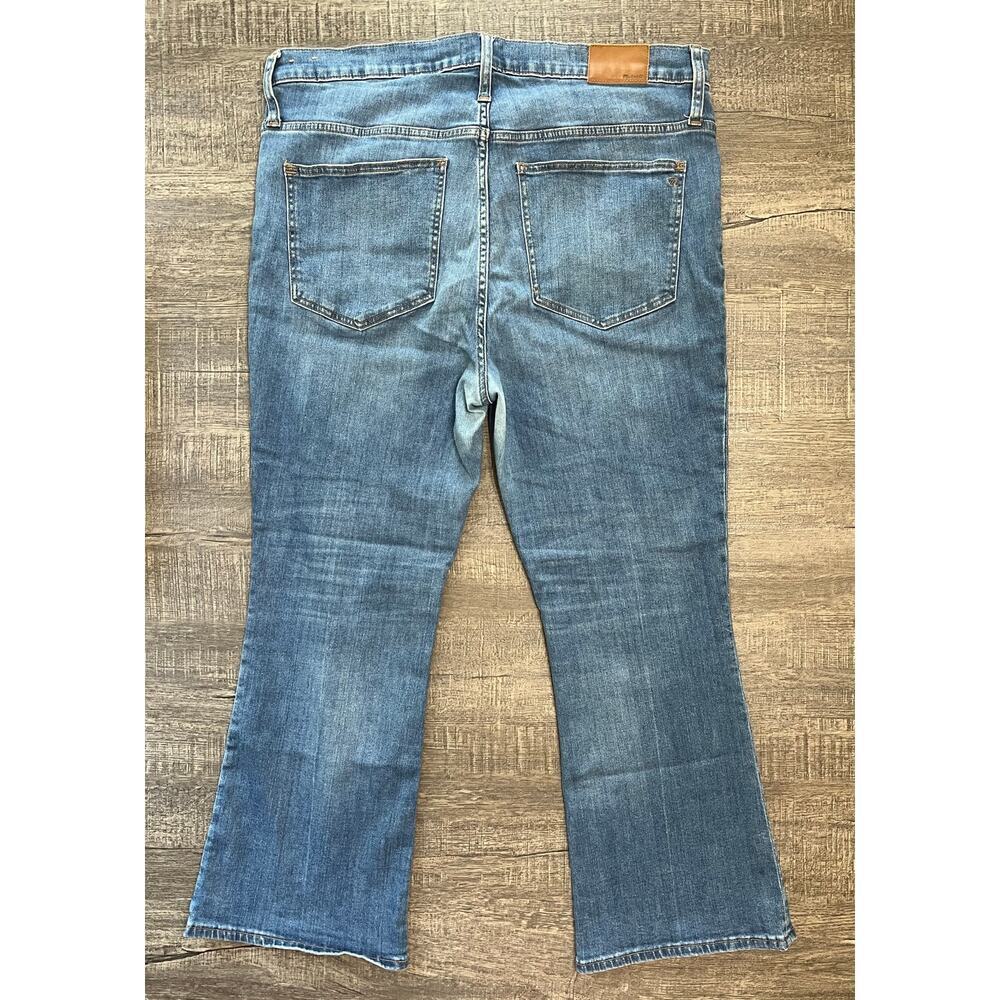 Madewell Women's Cali Demi-Boot Cut Jeans, Size 33, Style #K7978 - Picture 2 of 11